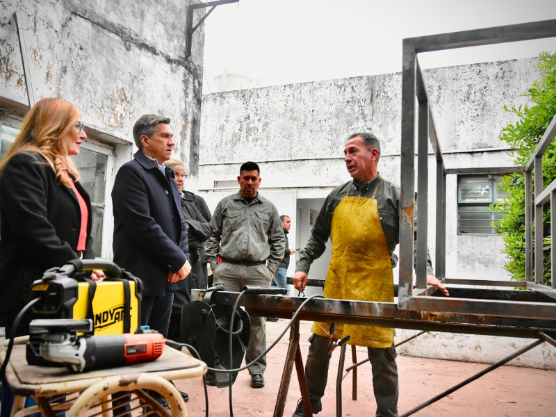 Zdero destacó el rol de la formación profesional para generar empleo y transformar el Chaco Zdero destacó el rol de la formación profesional para generar empleo y transformar el Chaco