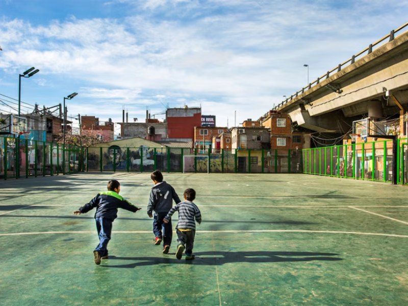 La Corte Suprema dejó firme la condena a 24 años y 6 meses de prisión de un entrenador de fútbol por el abuso sexual de tres niños La Corte Suprema dejó firme la condena a 24 años y 6 meses de prisión de un entrenador de fútbol por el abuso sexual de tres niños