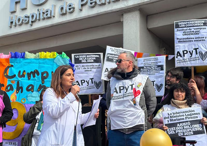 Garrahan: echan a la sindicalista que le arrancó el mejor aumento salarial a la gestión libertaria Garrahan: echan a la sindicalista que le arrancó el mejor aumento salarial a la gestión libertaria