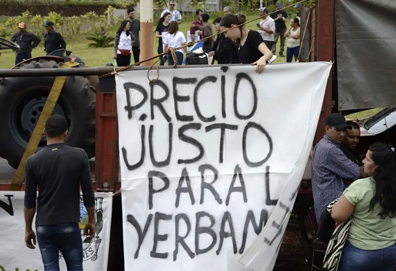 Ante visita de Milei en Iguazú, misioneros se expresan: “Cada vez nos endeudamos más para comer” Ante visita de Milei en Iguazú, misioneros se expresan: “Cada vez nos endeudamos más para comer”