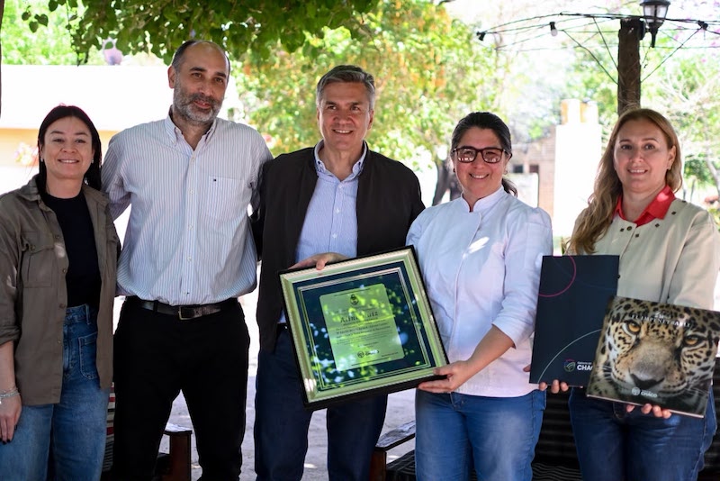 De El Empenetrable al mundo: Zdero homenajeó a Alina Ruiz, orgullo de la gastronomía chaqueña De El Empenetrable al mundo: Zdero homenajeó a Alina Ruiz, orgullo de la gastronomía chaqueña