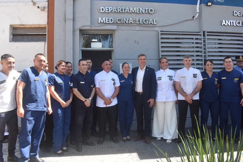 Zdero inauguró las nuevas instalaciones del Departamento de Medicina Legal del área metropolitana Zdero inauguró las nuevas instalaciones del Departamento de Medicina Legal del área metropolitana