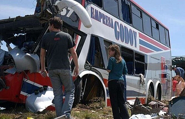 Día del Estudiante Solidario: desde el interior correntino habló el chofer del micro de la tragedia Día del Estudiante Solidario: desde el interior correntino habló el chofer del micro de la tragedia
