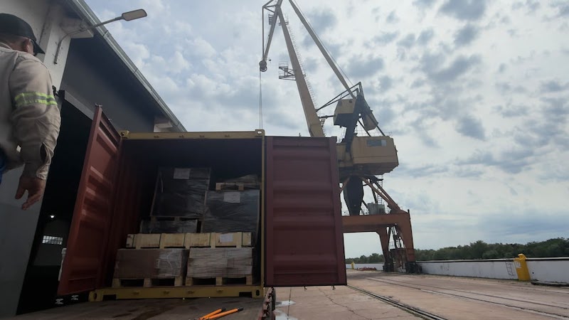 El Puerto de Barranqueras concretó una nueva operación de importación desde China El Puerto de Barranqueras concretó una nueva operación de importación desde China