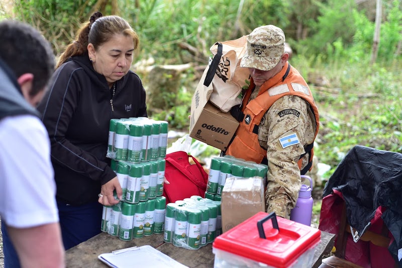 Operativo integral para acompañar y asistir a las familias de la Isla Soto Operativo integral para acompañar y asistir a las familias de la Isla Soto