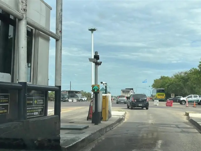 El peaje del Puente Chaco-Corrientes continúa libre por demoras en el nuevo sistema de cobro El peaje del Puente Chaco-Corrientes continúa libre por demoras en el nuevo sistema de cobro