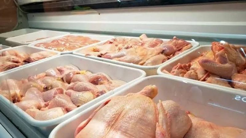 Crisis: el consumo de pollo superó al de carne vacuna por primera vez en la historia Crisis: el consumo de pollo superó al de carne vacuna por primera vez en la historia